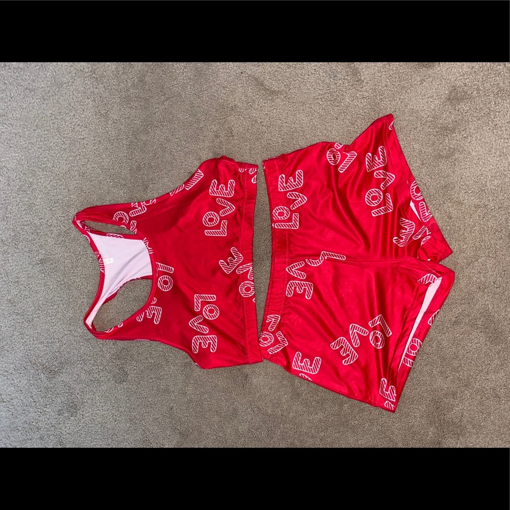 Two piece lounging set
